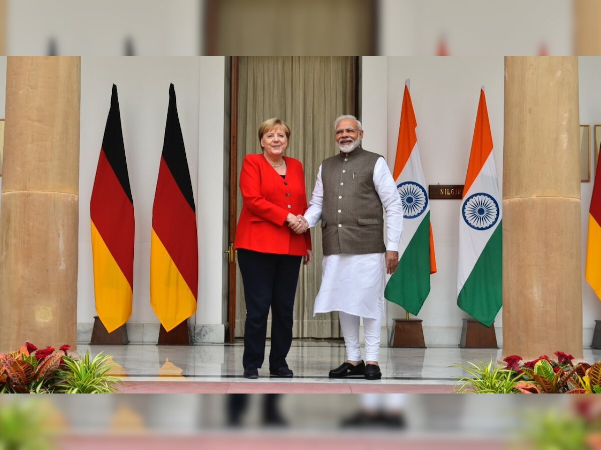 PM Modi gifts German Chancellor Angela Merkel Ladakhi woollen khadi stole, Ratnam pen
