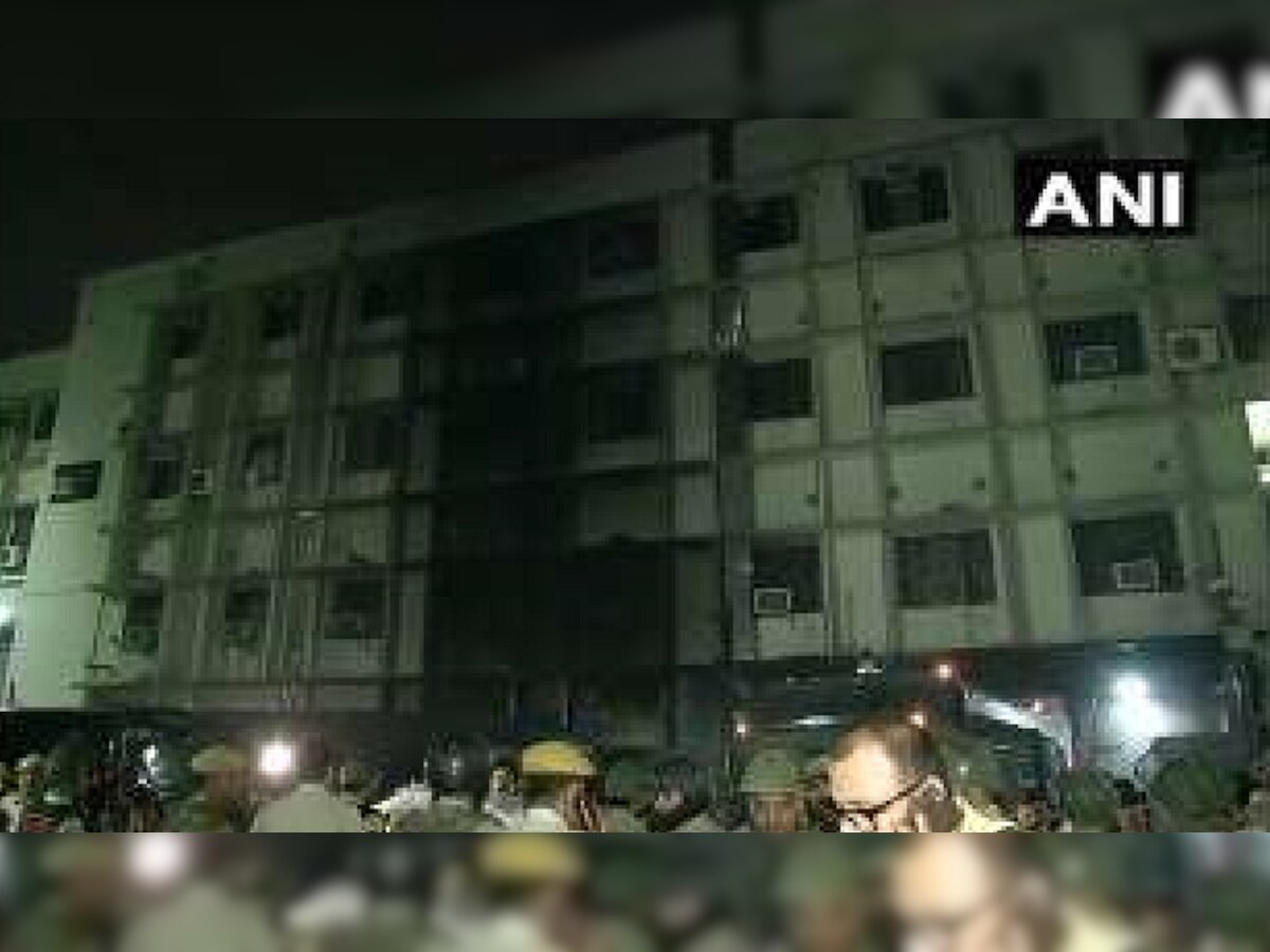 Delhi Police, lawyers clash: Cross FIR registered, SIT probing case