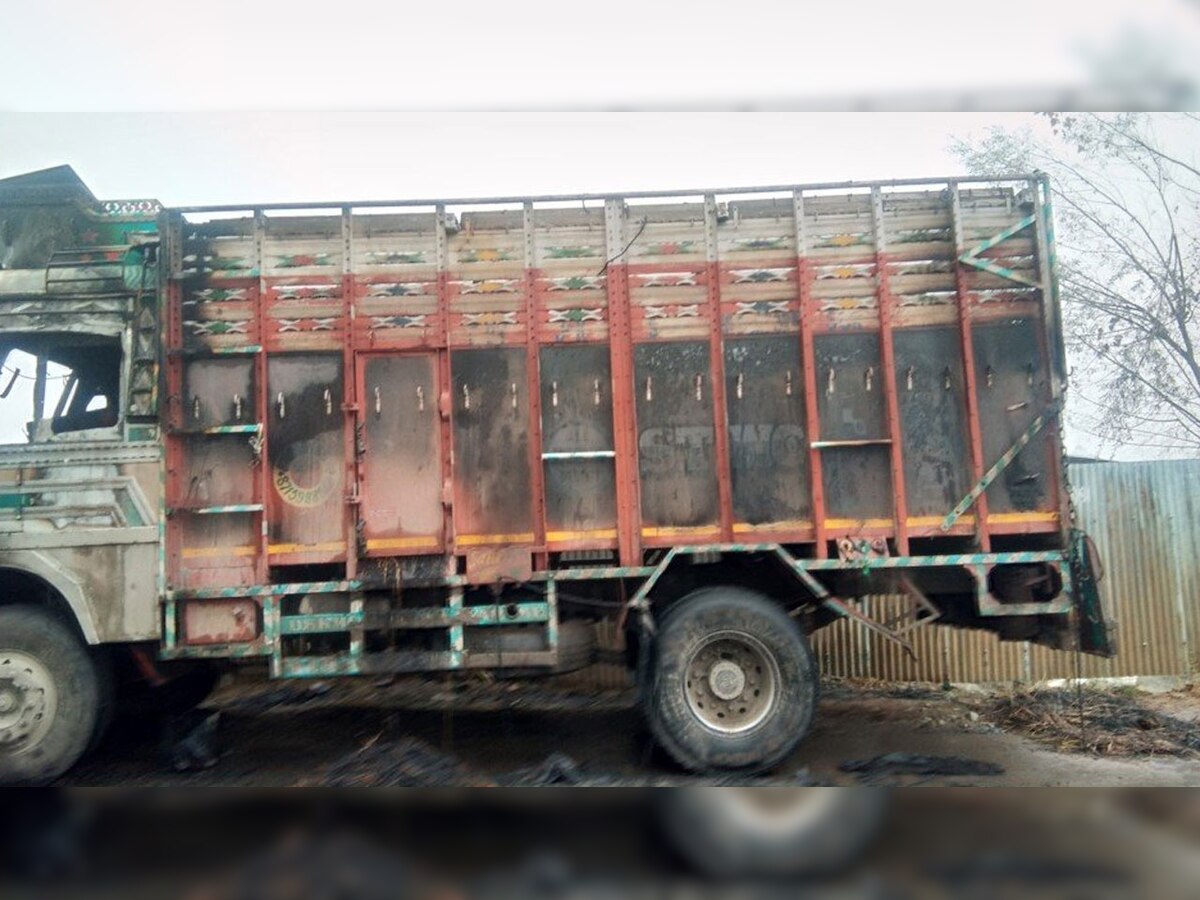 J&K: Terrorists set ablaze truck in Tral area of Pulwama district