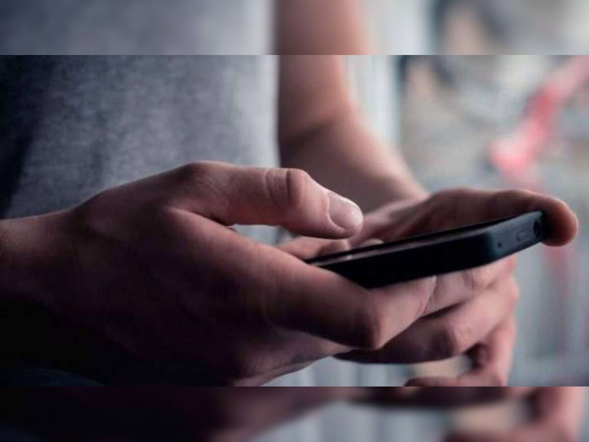 Kashmir: SMS services for all, internet in govt-run hospitals restored
