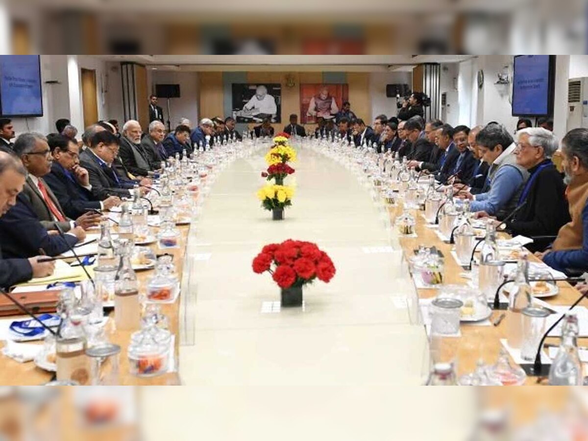 PM Modi meets top economists ahead of Budget, discusses ways to make India a 5 trillion dollar economy by 2024