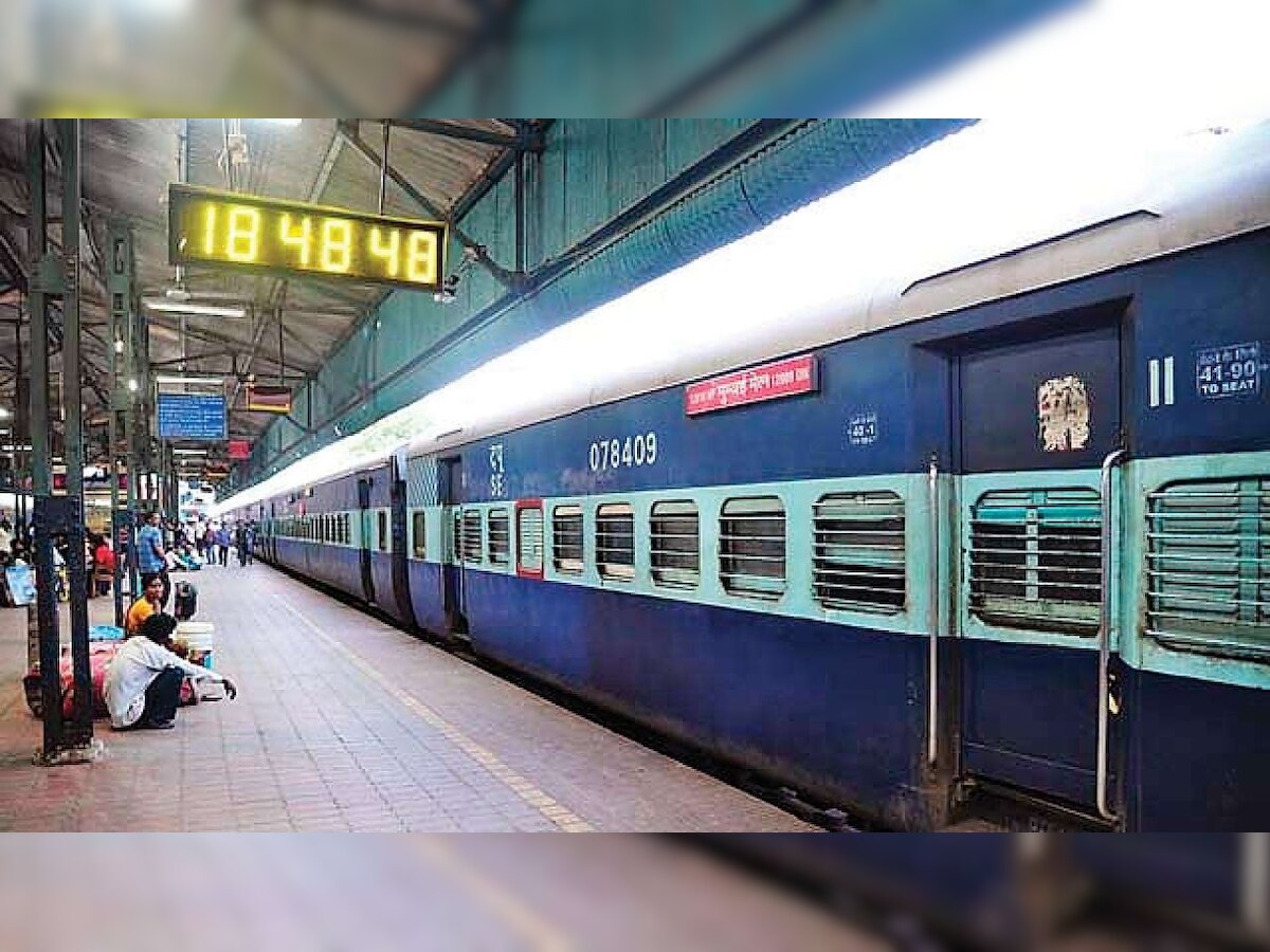 Govt invites bids from private players for modernisation of three railway stations by 2022