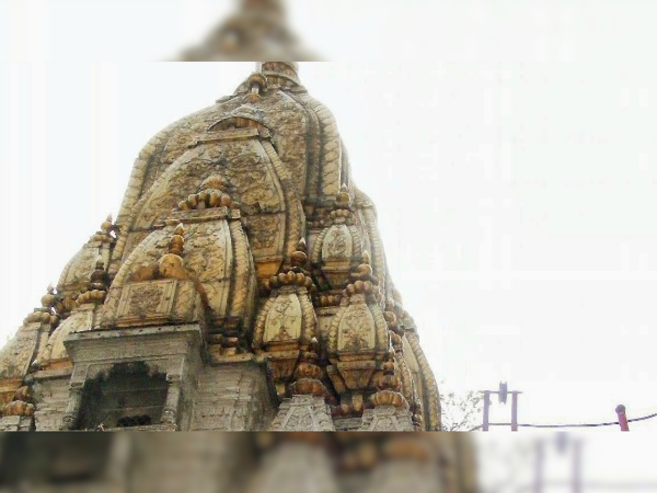 Dress code to be mandatory for entering sanctum of Varanasi's Kashi  Vishwanath Temple