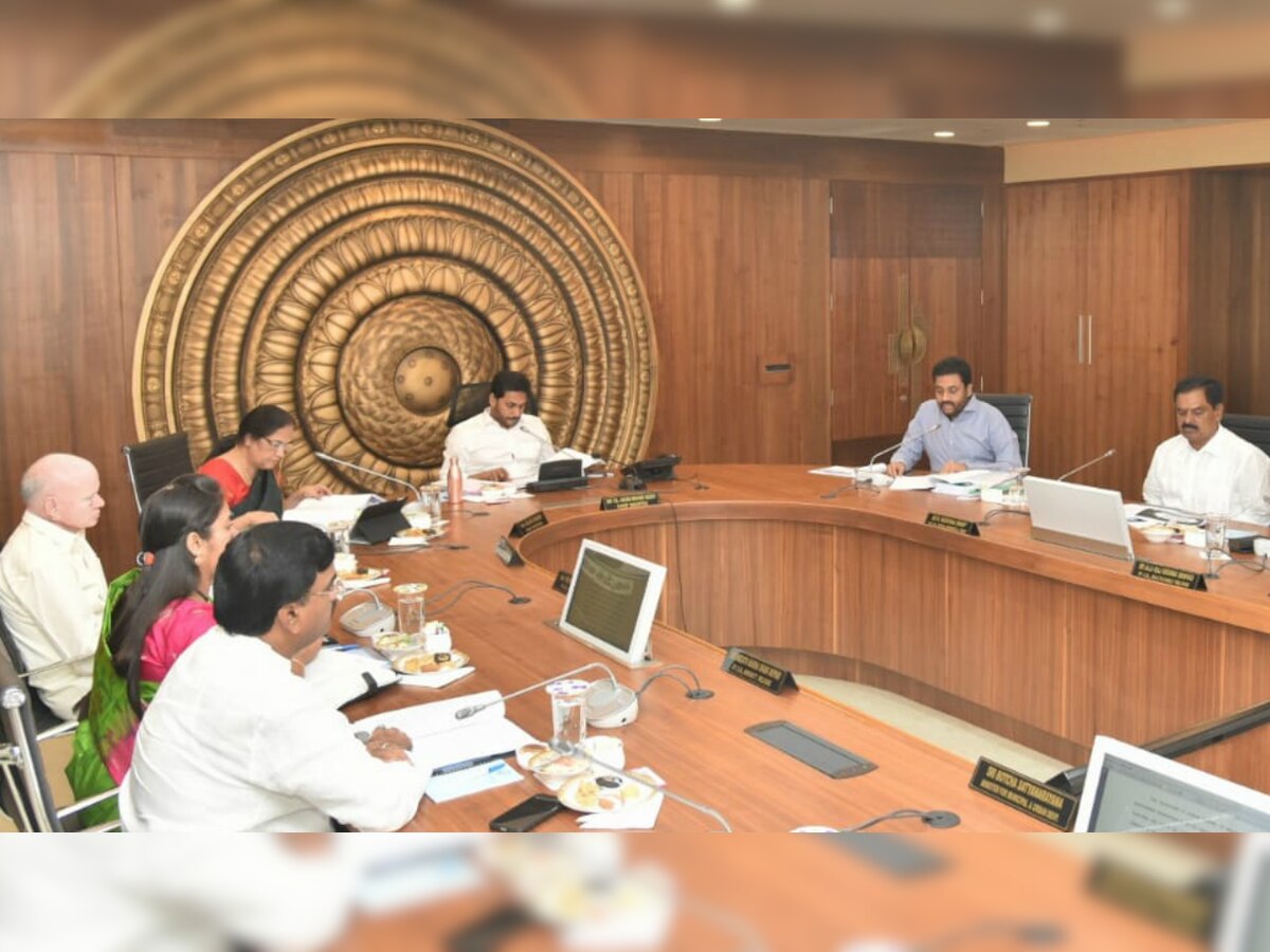 Andhra Cabinet approves High Power Committee report on three capitals