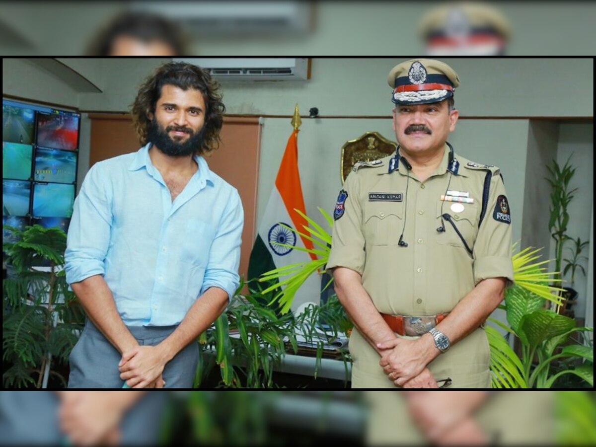 Coronavirus lockdown: Vijay Deverakonda spends time with Hyderabad Police, returns home with advance birthday notes