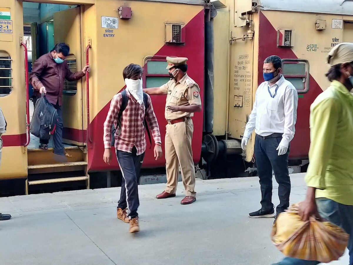 Never talked about charging migrant workers for train journey: Centre