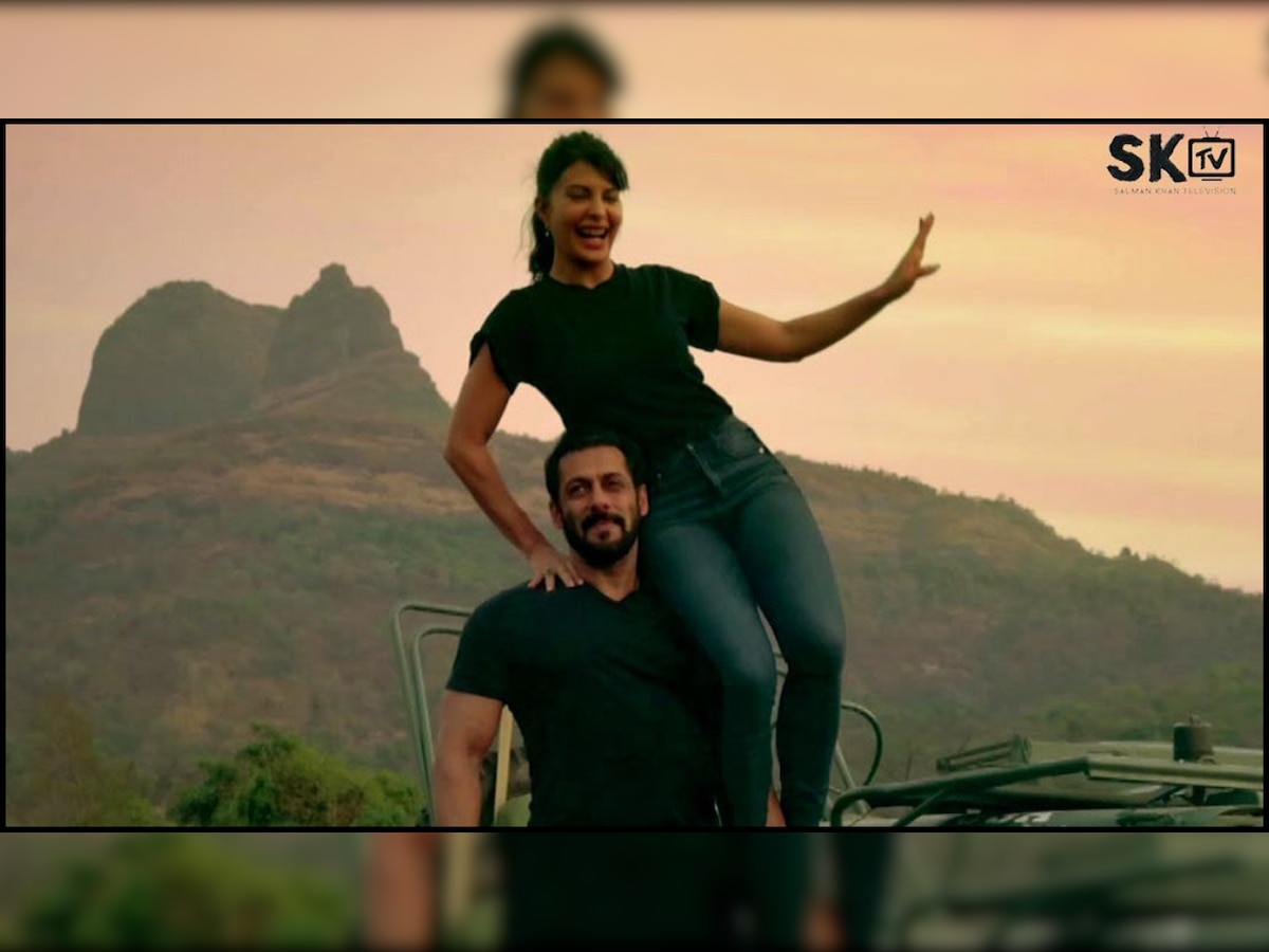 'Tere Bina' teaser: Salman Khan picks up Jacqueline Fernandez on his shoulder in his Panvel farmhouse