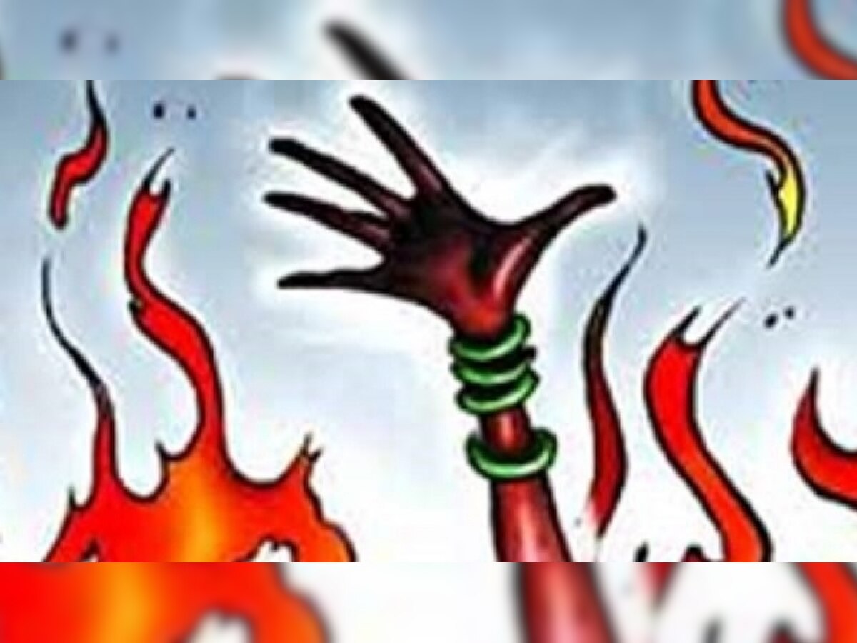 Teenage girl set ablaze in Tamil Nadu’s Villupuram over property dispute dies; 2 relatives with link to AIADMK arrested