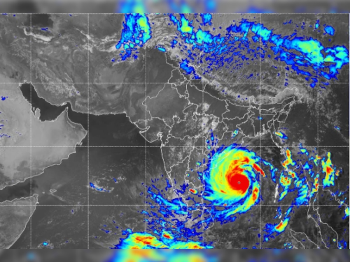 Amphan turns Super Cyclone, PM Modi reviews response preparedness