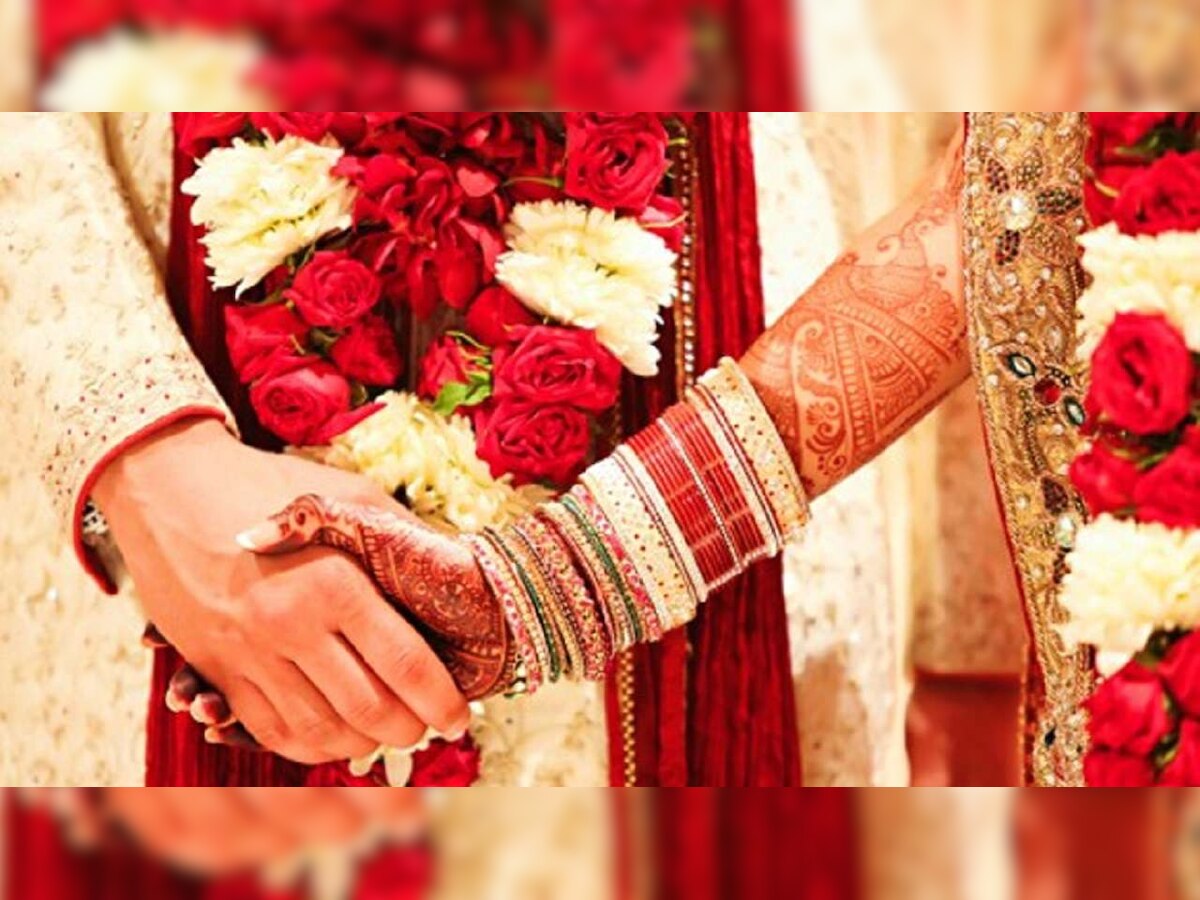 Couple seeks protection for marrying against parent's wish, end up paying Rs 10,000 for not wearing mask during wedding 