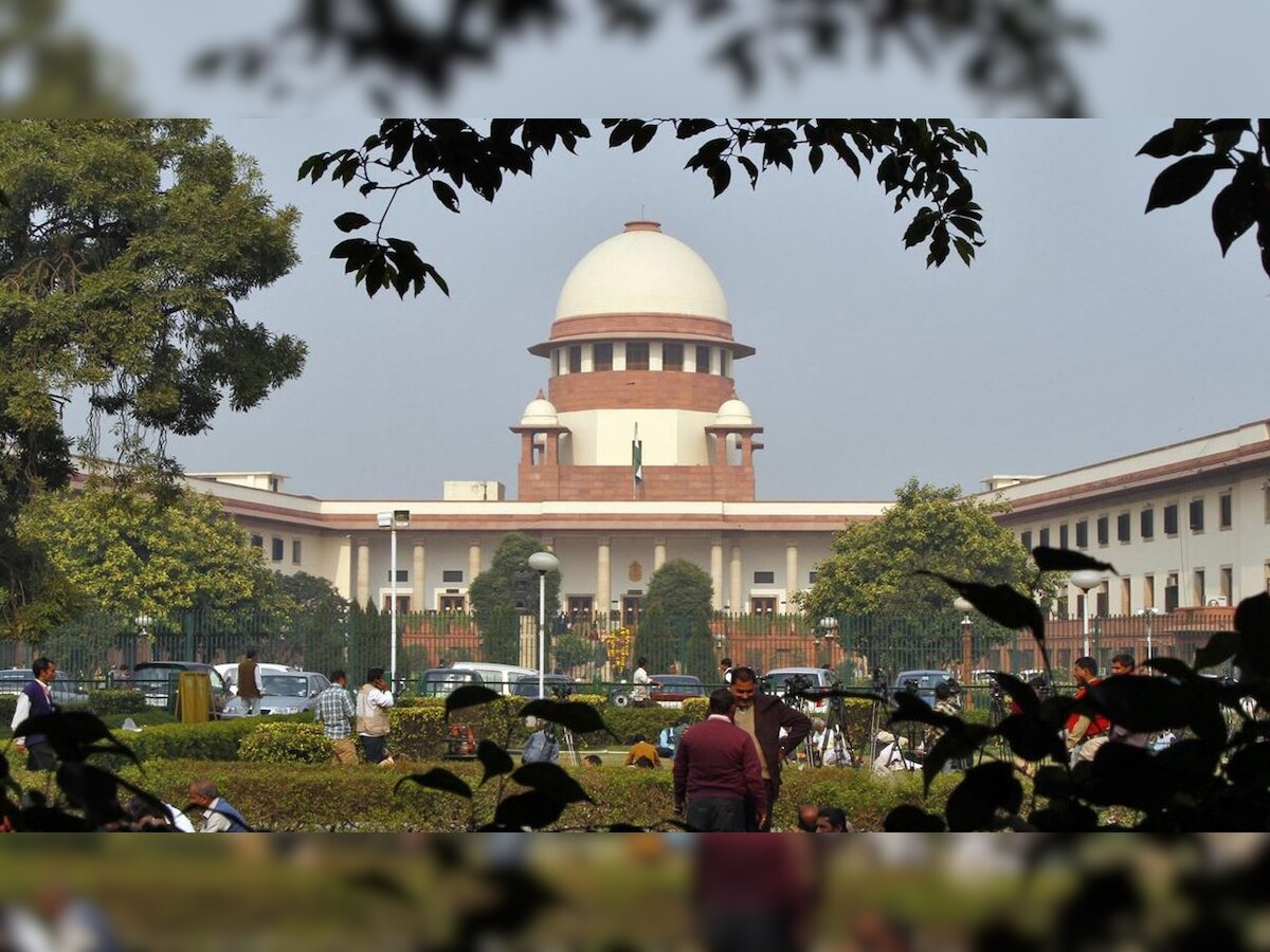 Supreme Court issues notice to Maharashtra govt on pleas seeking CBI, NIA probe in Palghar mob lynching