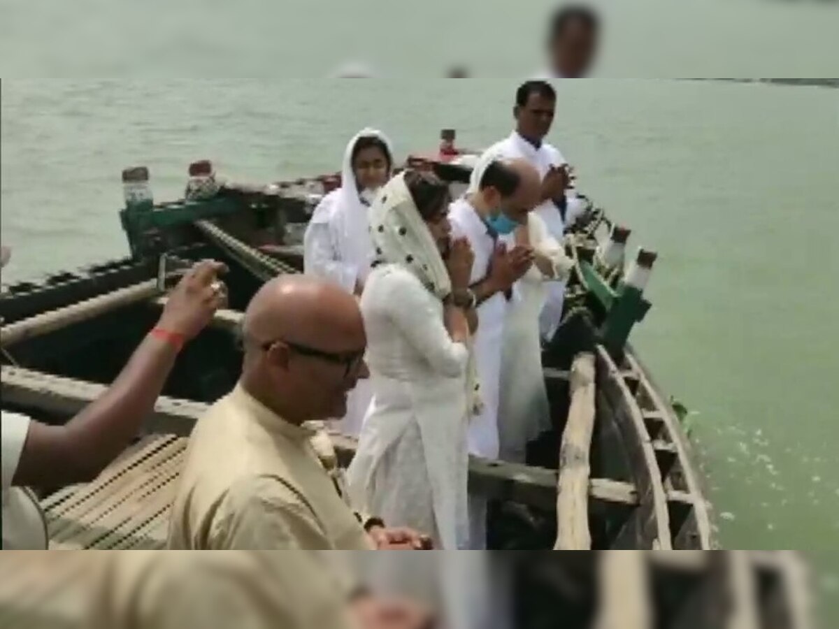 Sushant Singh Rajput's family immerses his ashes in river Ganga