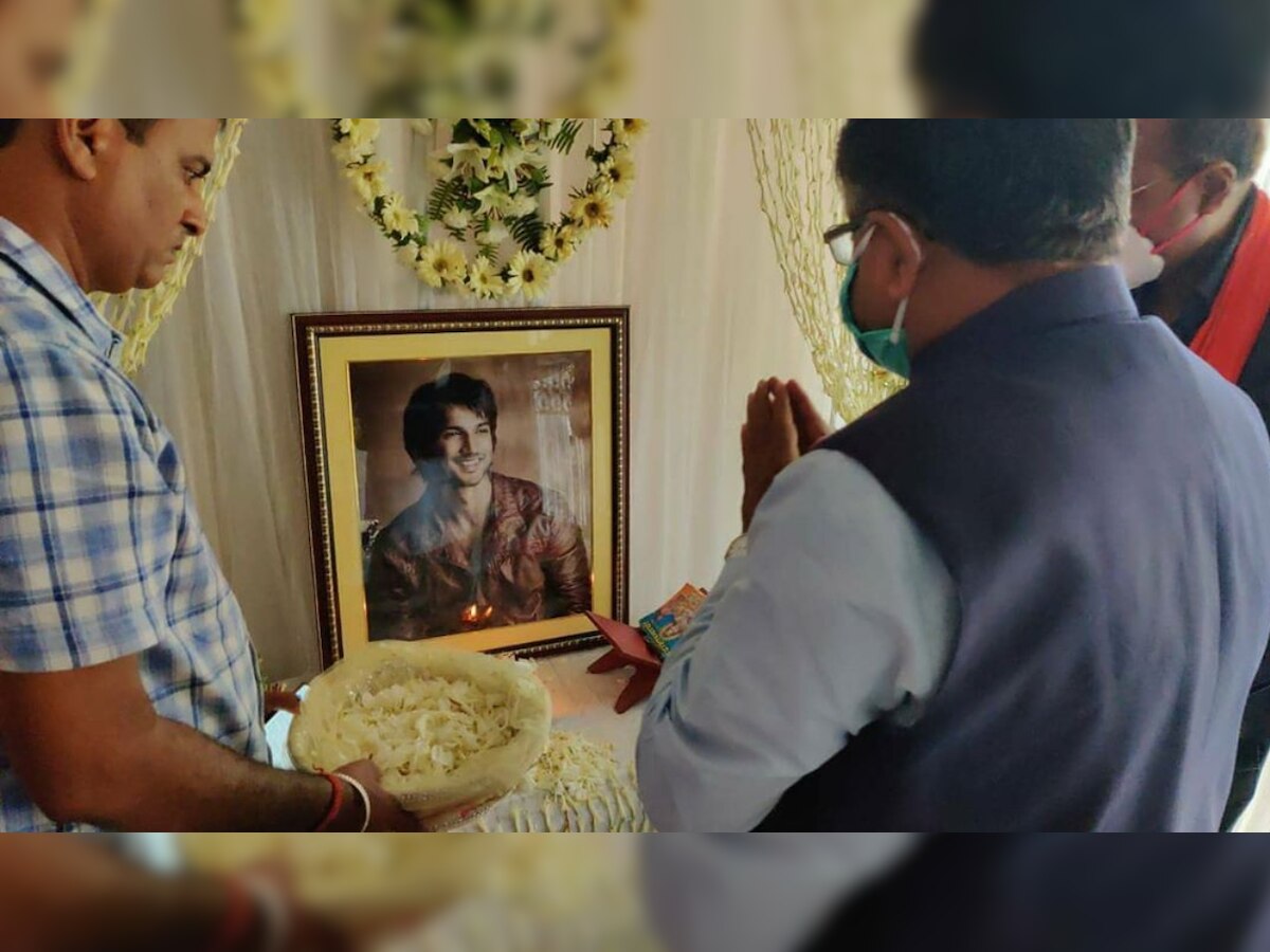 Law Minister Ravi Shankar Prasad visits Sushant Singh Rajput's house in Patna to pay condolences 