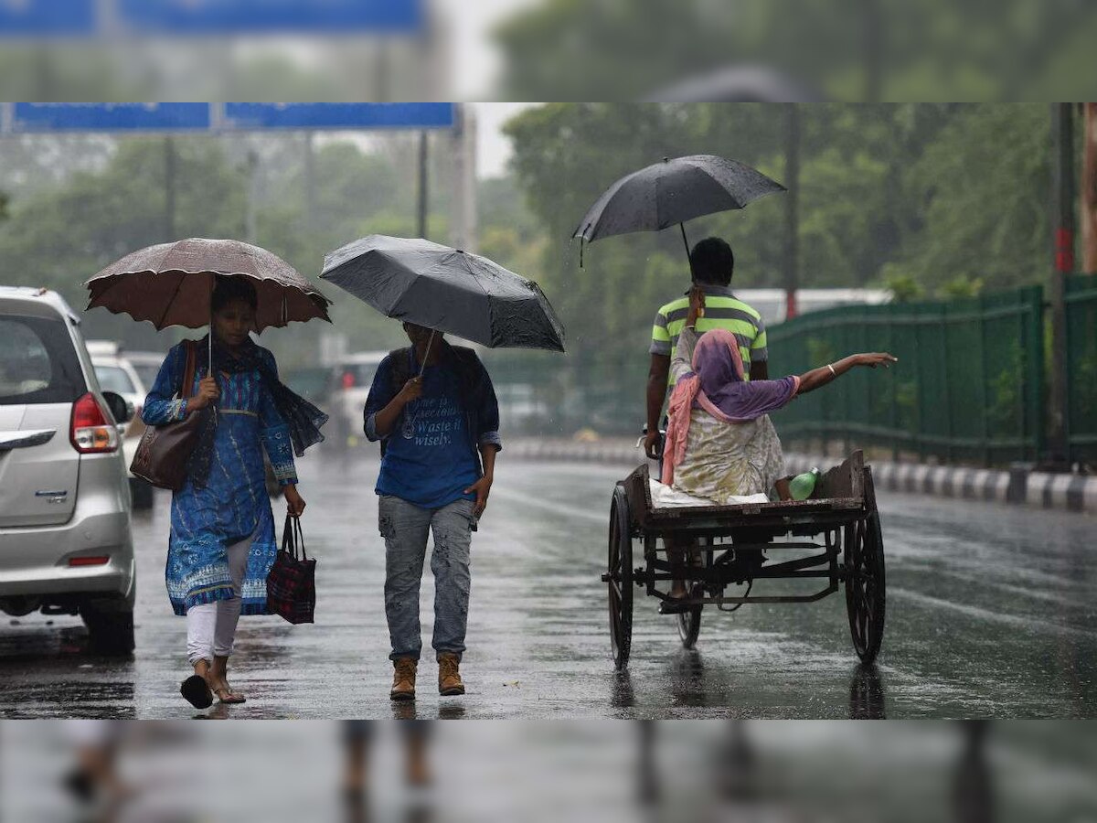 Rain lashes parts of Delhi-NCR, brings relief from scorching heat