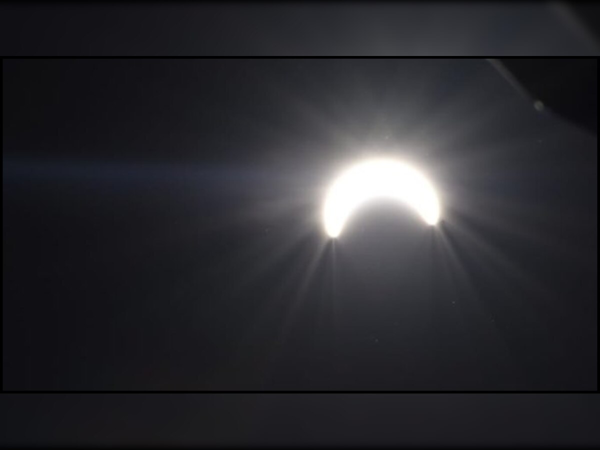 Solar Eclipse 2020: Twitterati share pics of 'Ring of Fire' as skies darken on Surya Grahan