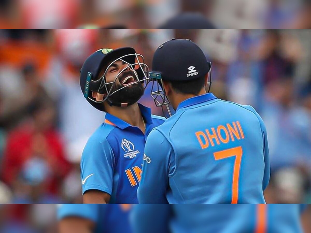 Michael Hussey lauds smooth transition in captaincy between Virat Kohli and MS Dhoni