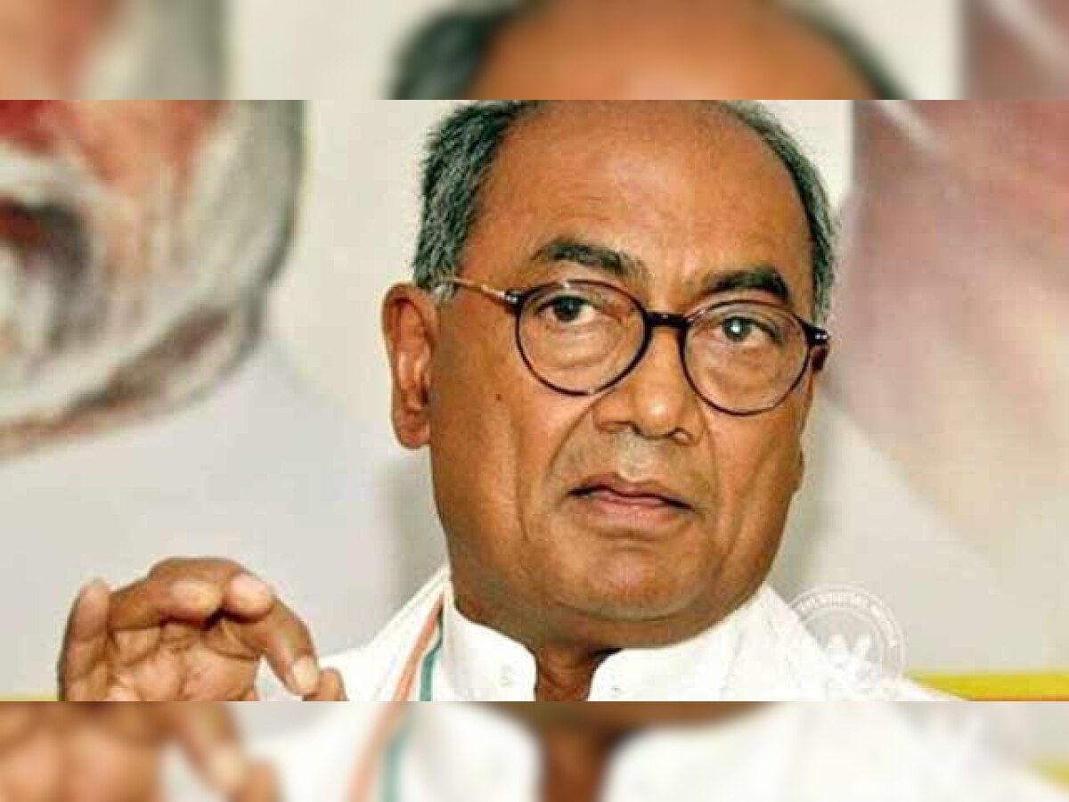 Young Turks vs Old Guards: Digvijaya Singh lashes out at Pilot, Scindia for 'walking out on Congress' 