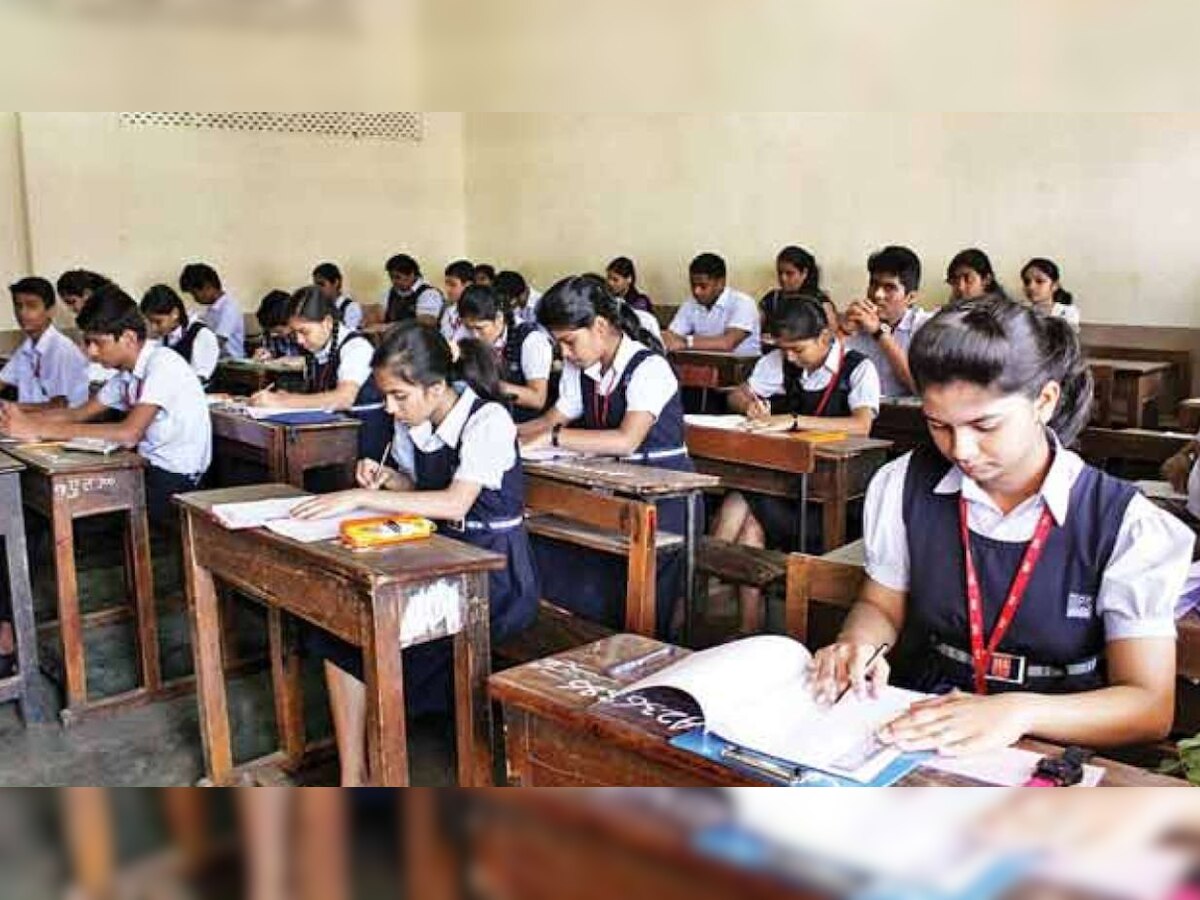 Maharashtra reduces 25% syllabus for Classes 1-12 in view of COVID-19