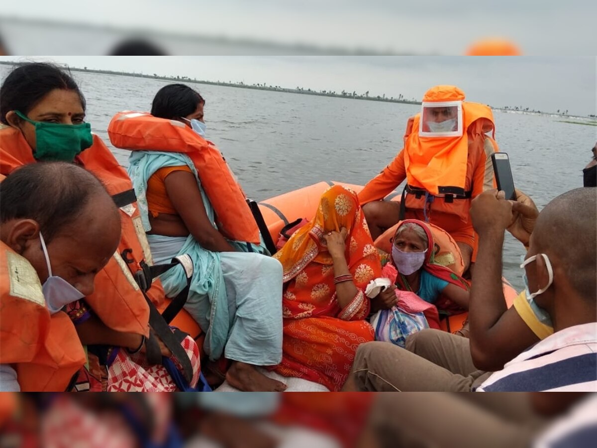 Bihar floods: 11 dead in deluge; water enters Darbhanga power grid, outage in 14 districts