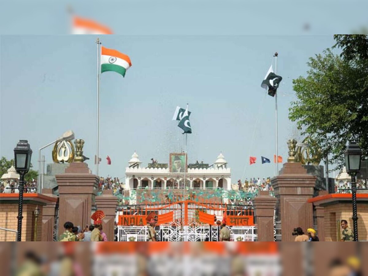 118 Indians return home from Pakistan via Attari-Wagah border