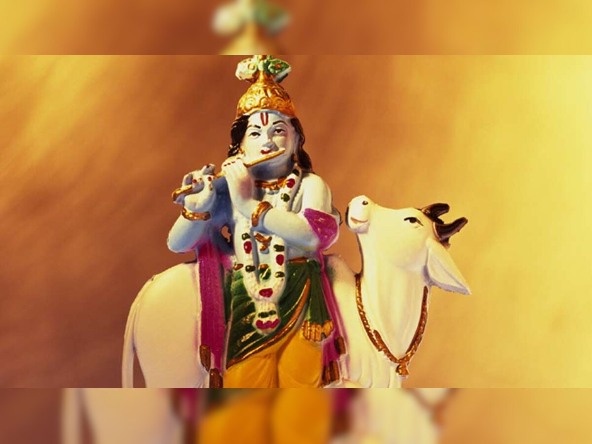 Krishna Janmashtami 2020: WhatsApp messages, SMS and quotes you can send today