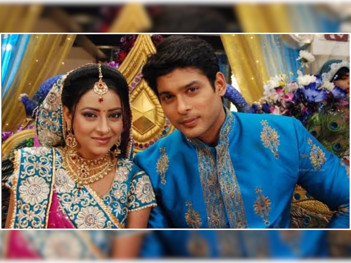 Sidharth Shukla's sweet gesture wins hearts, corrects fan who got Pratyusha Banerjee's birth anniversary wrong