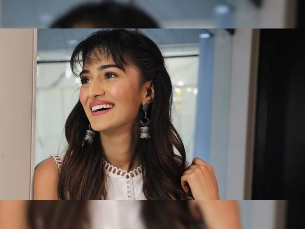 Erica Fernandes sets the record straight on whether she is quitting 'Kasautii Zindagii Kay' or not