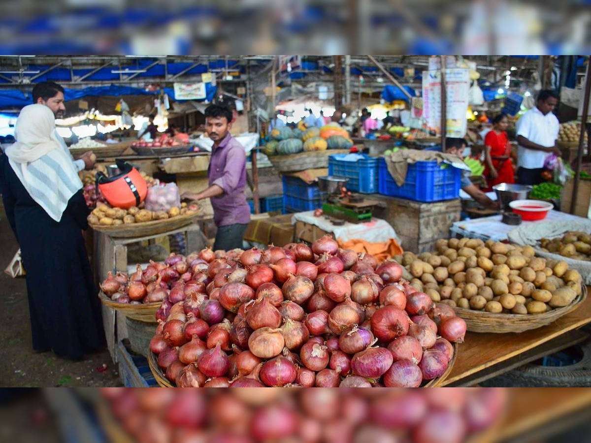 As India bans export of onions, prices in Bangladesh shoot up by more
