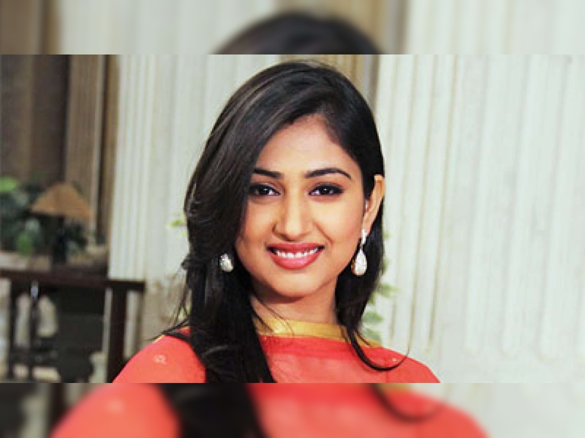 Television actor Disha Parmar tests COVID-19 positive