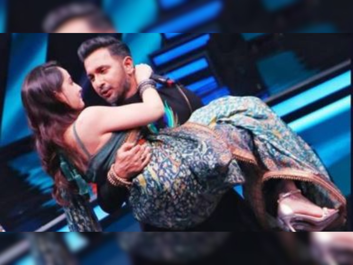 Viral video shows Terence Lewis touching Nora Fatehi 'inappropriately'; THIS is how actress responds