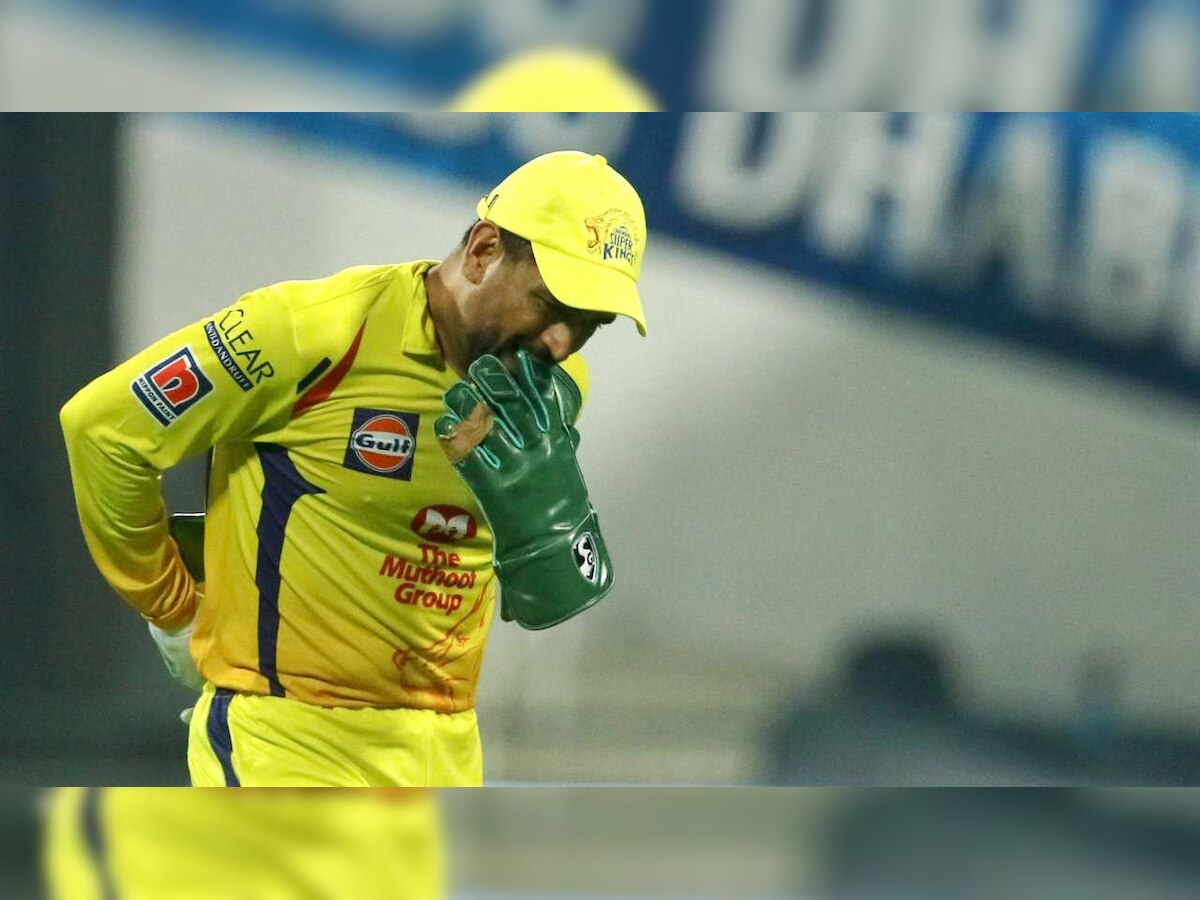 MS Dhoni completes 100 IPL catches as wicketkeeper during KXIP v CSK thriller