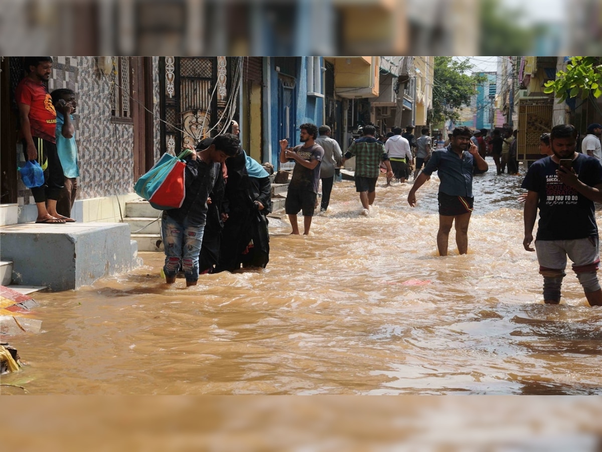 Hyderabad floods: Tamil Nadu govt contributes Rs 10 crore to Telangana CMRF