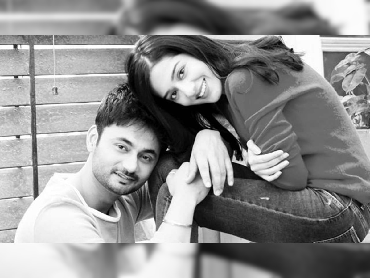 RJ Anmol sweetly reacts to pampering wife Amrita Rao during pregnancy