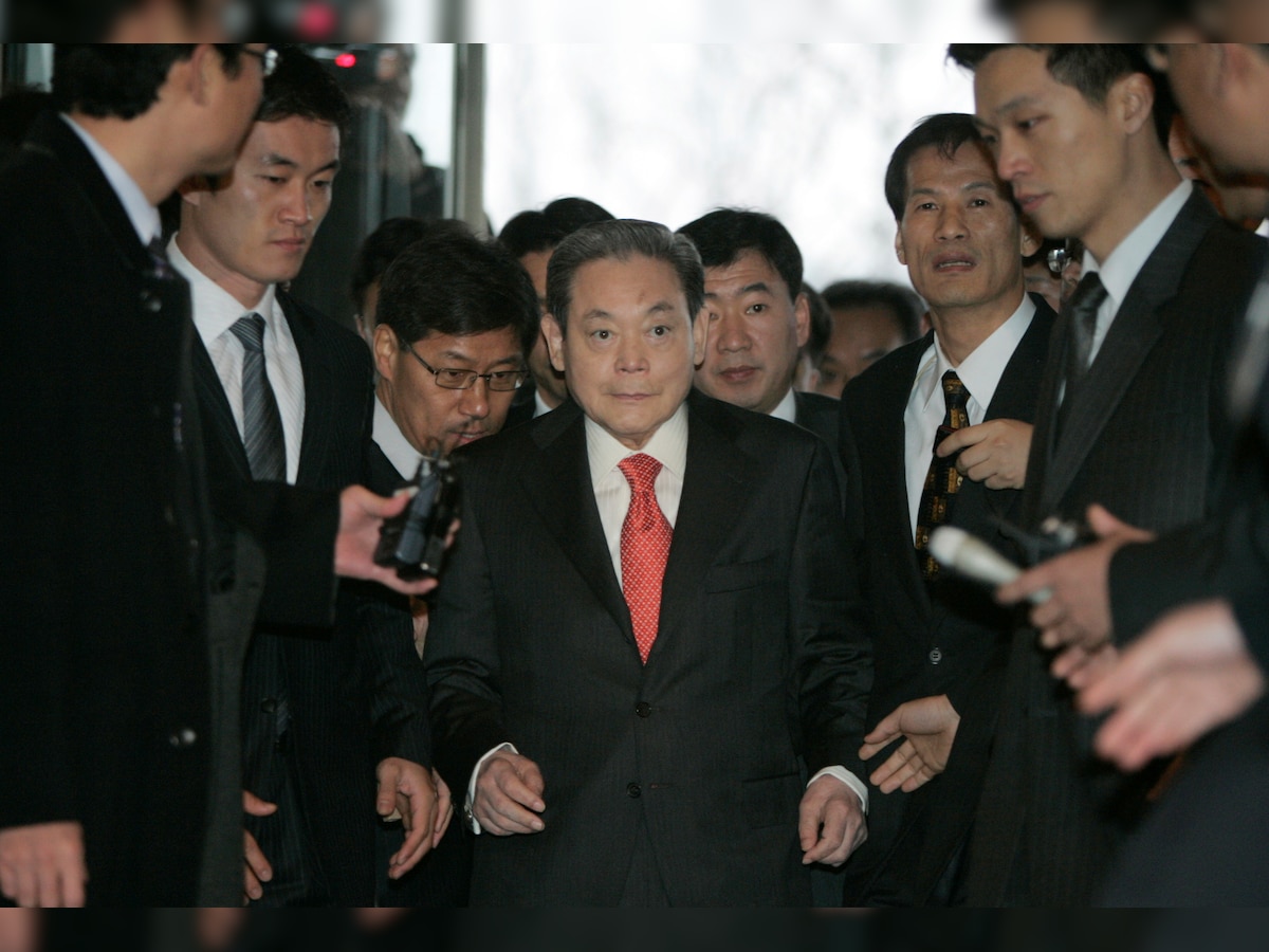 Samsung chairman Lee Kun-hee, South Korea's richest, dies at 78