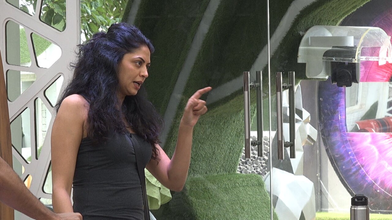 Bigg Boss 14 October 26 Written Update Shardul Tells Jaan Love Chaar Din Trend Hoga Phir Buri Tarah End Hoga