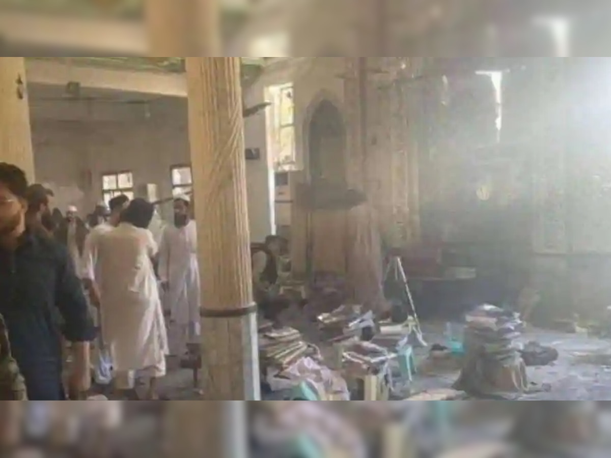 At least 7 killed, over 80 injured in blast in Pakistan's Peshawar