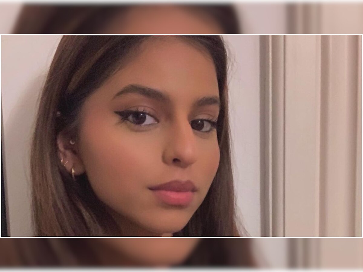 Suhana Khan posts new selfies asking if she 'looks like a grown-up'; see Amitabh Bachchan's granddaughter Navya's reply