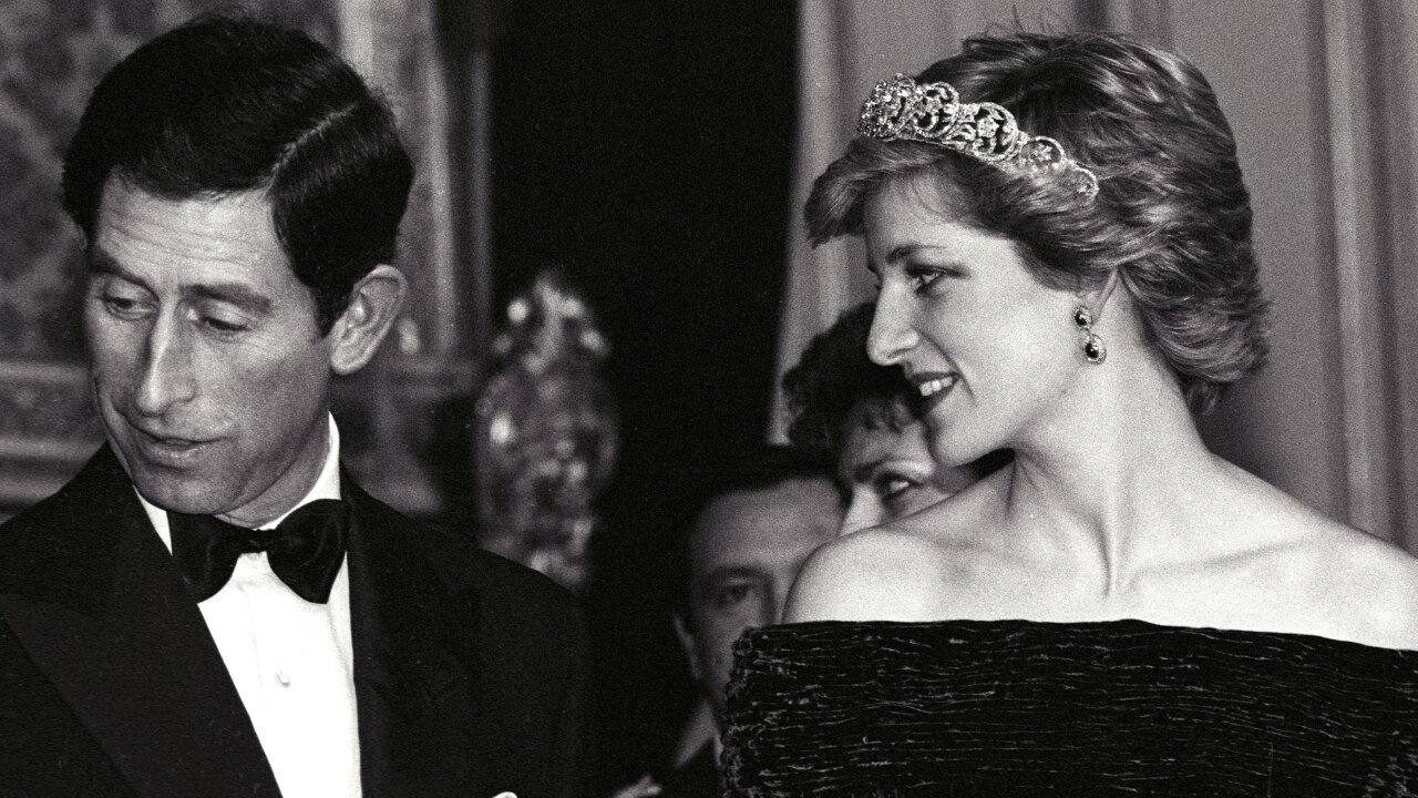 Princess Diana accompanies husband Charles