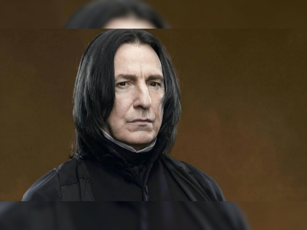 Alan Rickman's Diaries Will be Published as a Book in 2022