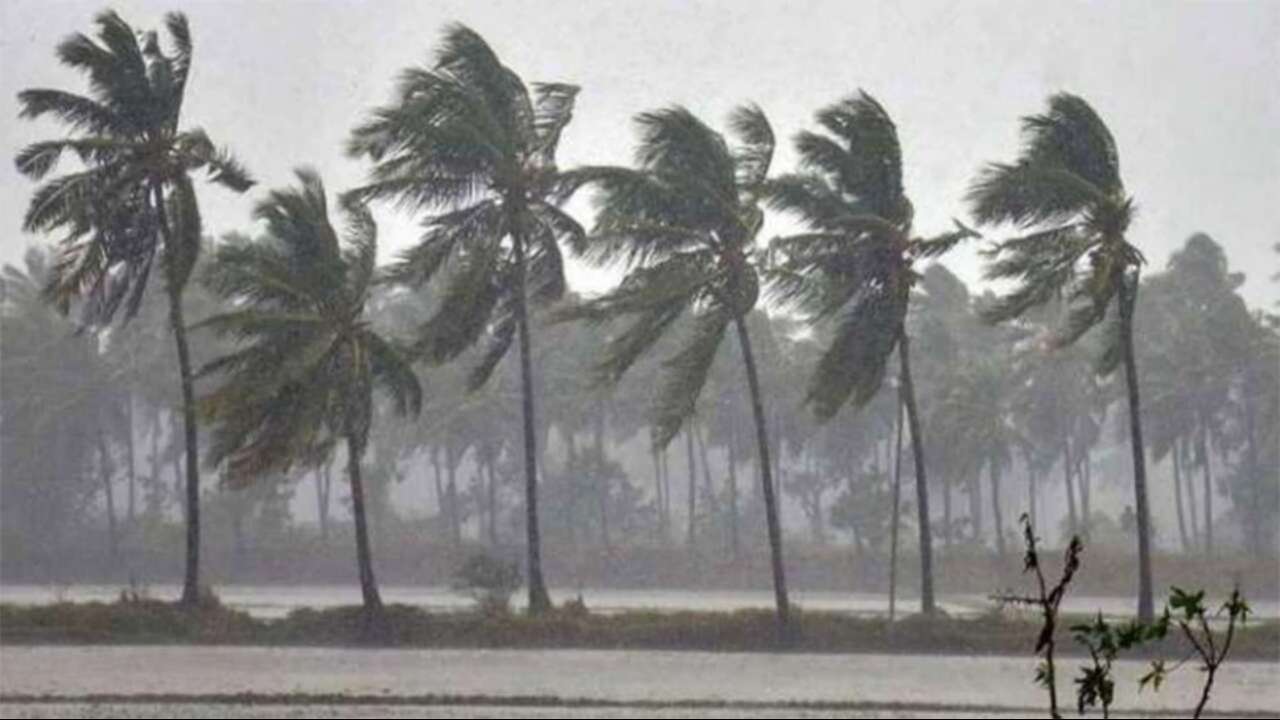 IMD Issues Pre-cyclone Watch For Southern Tamil Nadu, Kerala