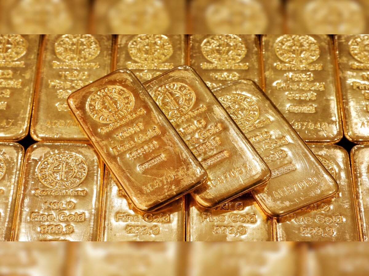 Gold rebounds from 5-month lows as virus fears outweigh vaccine cheer