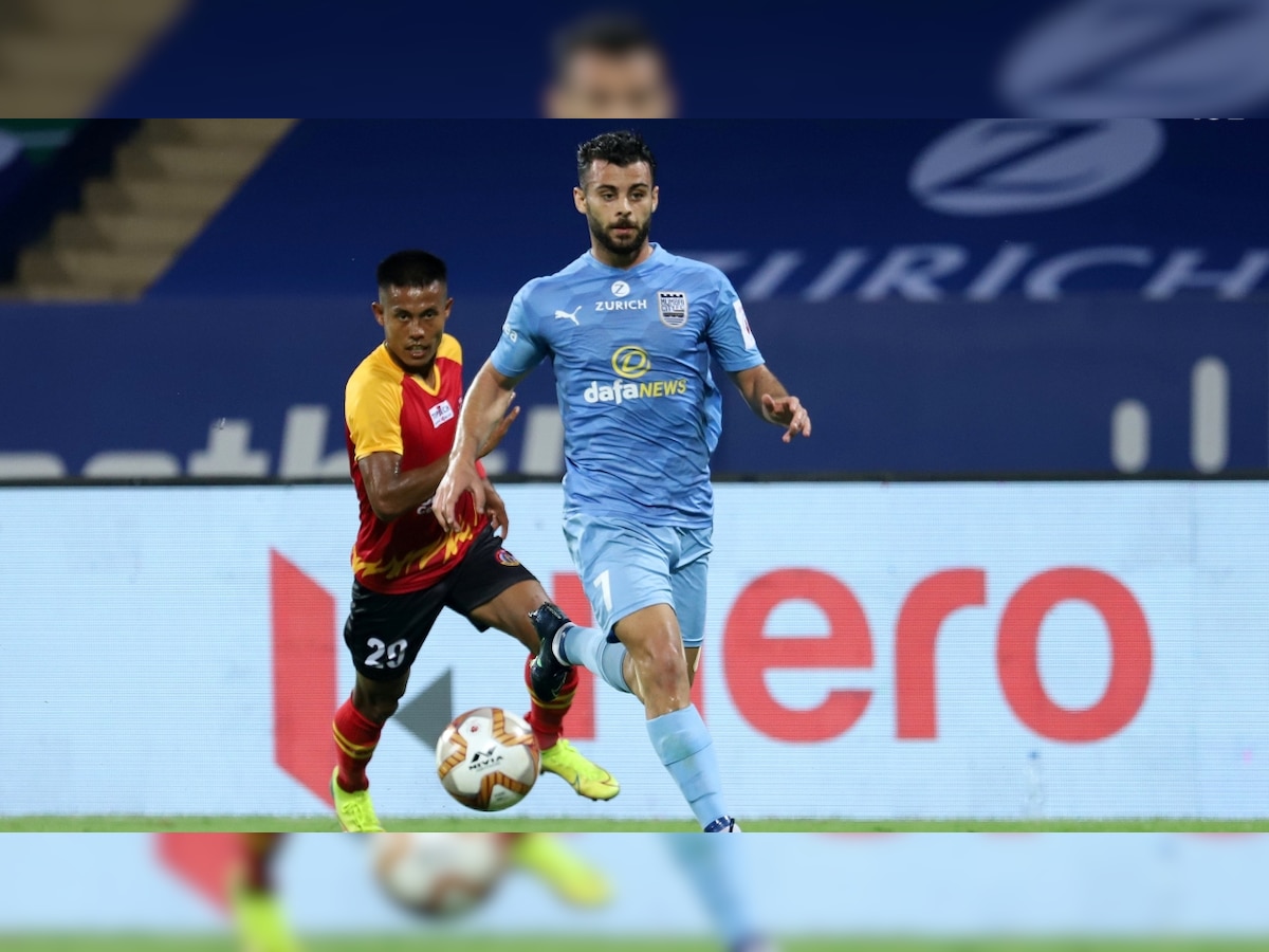 ISL 2020-21: Mumbai City FC thump SC East Bengal by 3-0 as they climb to the top of table