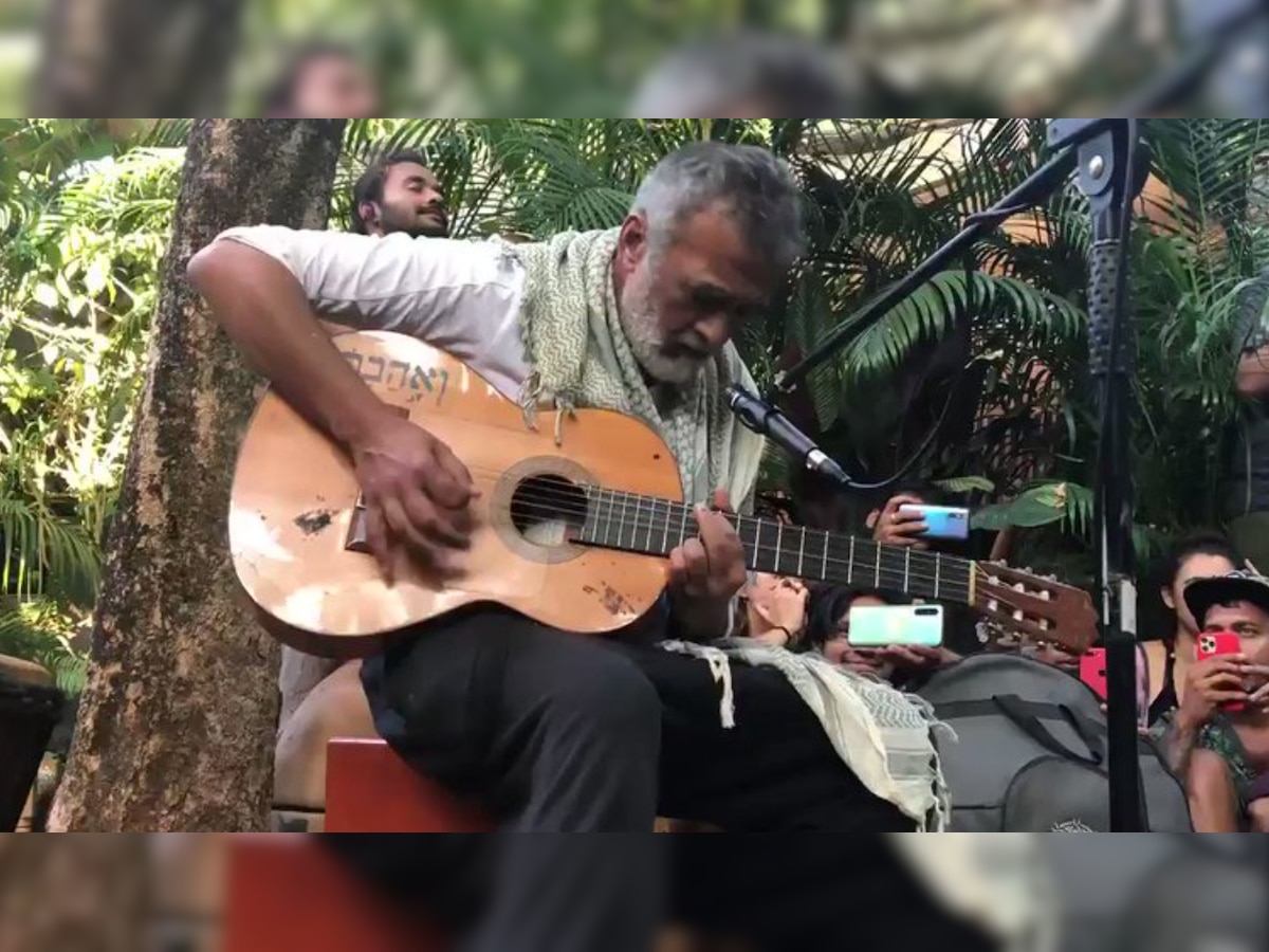 Viral Lucky Ali Breaks Into Impromptu Jig By Singing O Sanam In Goa Nafisa Ali Posts Video 6437