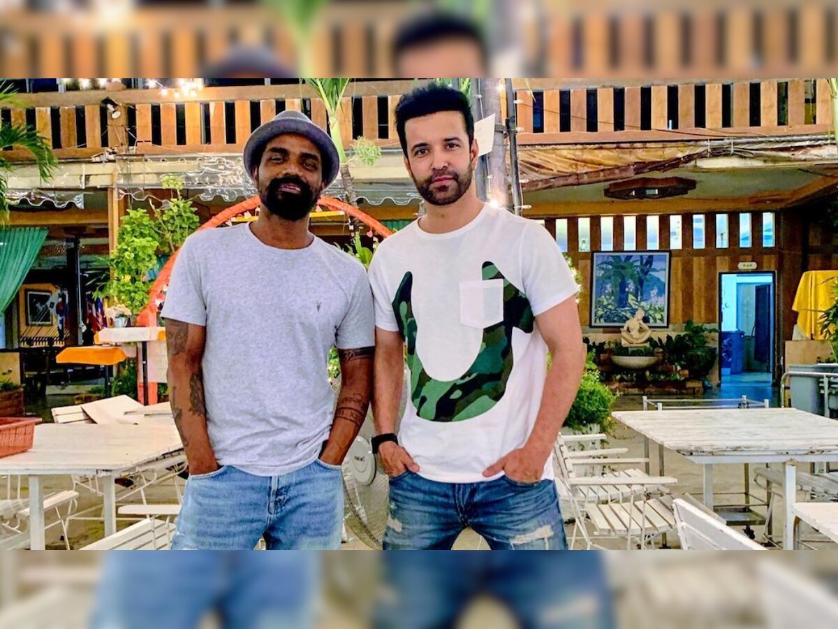 Aamir Ali visits Remo D'Souza at the hospital; shares his health update with selfies