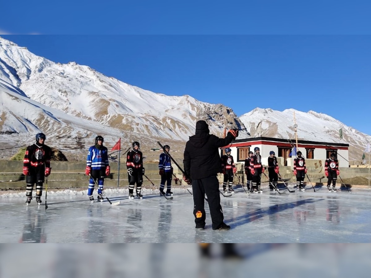 Ice Hockey in -20 Degree Celsius in Himachal's Kaza