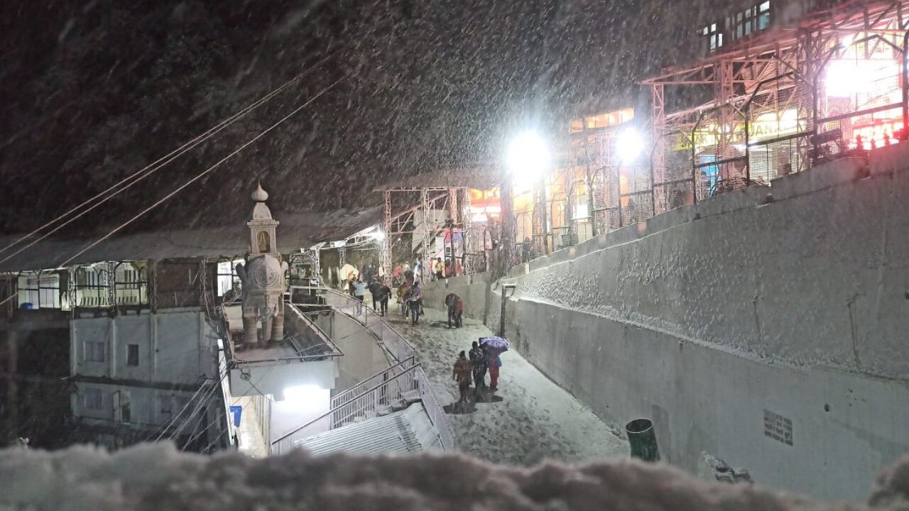 Vaishno Devi Receives First Snowfall Of Season Check Pics