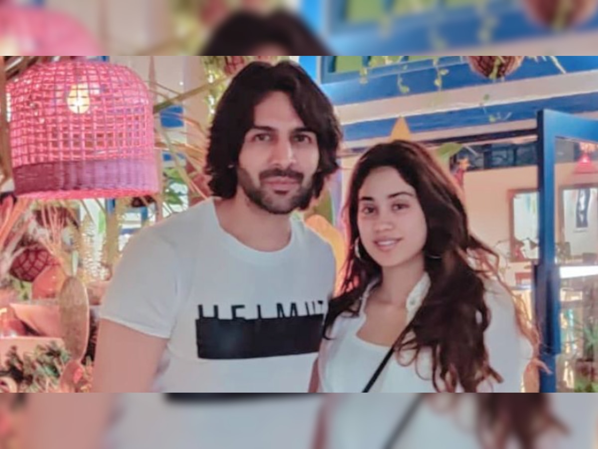 Kartik Aaryan and Janhvi Kapoor holiday in Goa; wear matching outfits in viral photo