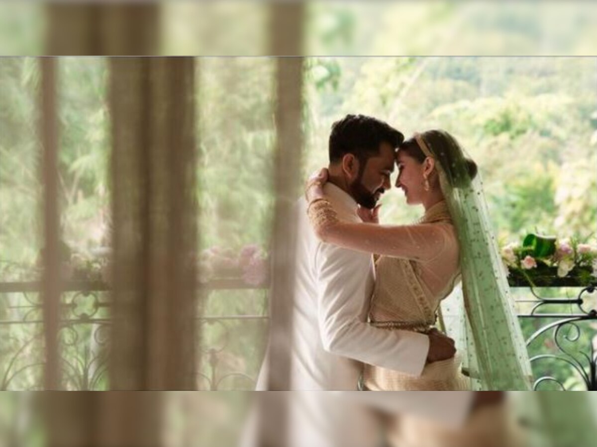 In Pic: Ali Abbas Zafar shares yet another stunning portrait with wife Alicia