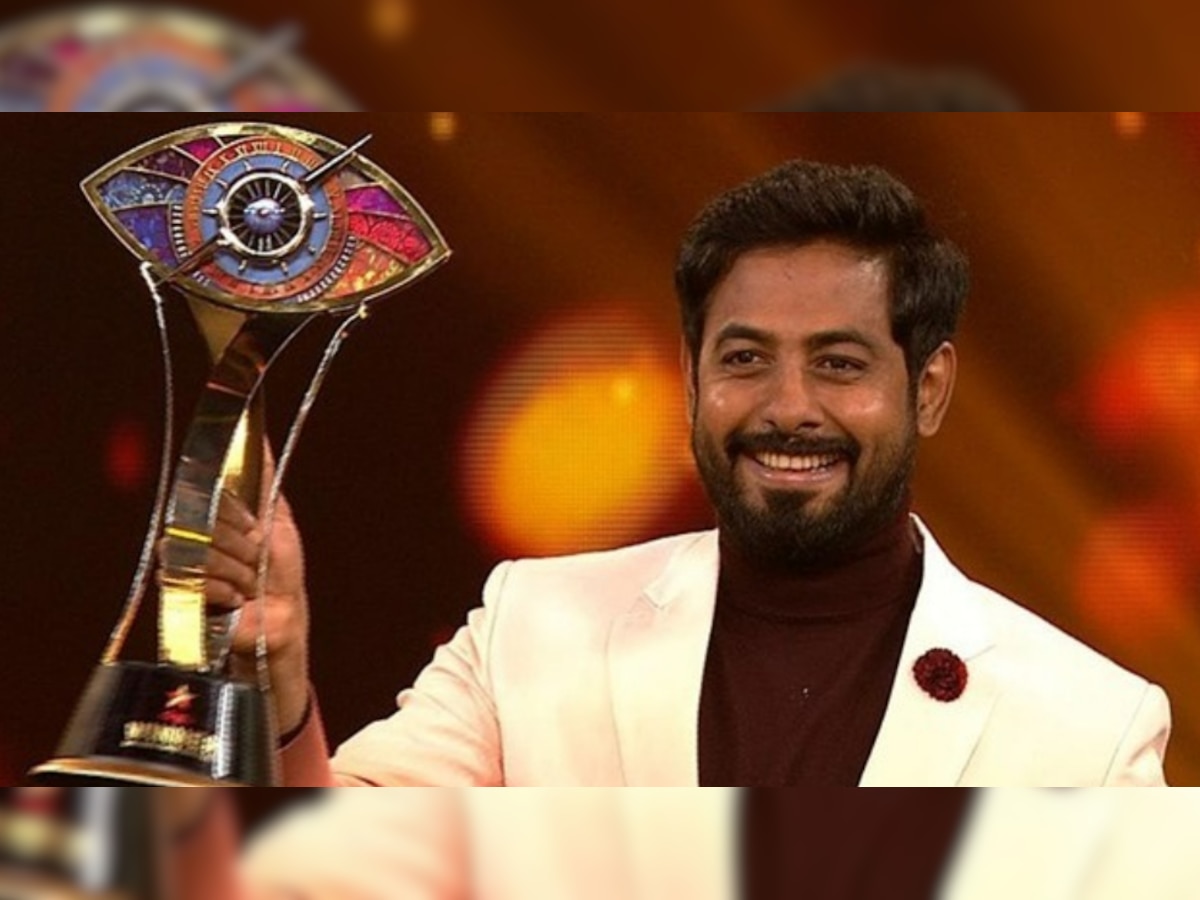 'Bigg Boss Tamil 4': Aari Arjuna lifts the winning trophy on Kamal Haasan hosted reality show