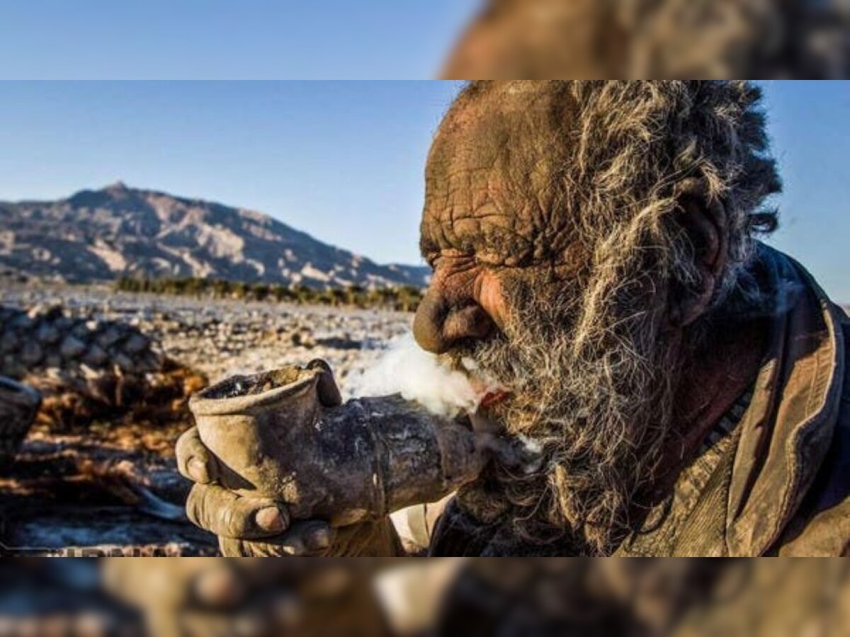 Meet world's dirtiest man Amou Haji, who has not bathed in 65 years